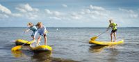 Spaß beim SUP – Standup Paddeling im Strandkind