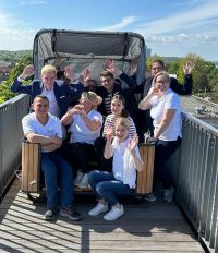 Lifestyle-Hotel SAND - Team läutet Rooftop-Saison mit SANDschlafkorb ein