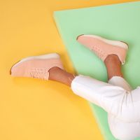 Yuccs - nachhaltige Sneaker aus Merinowolle - auch in pink