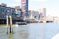Paket Hafenbad - HafenCity RiverBus und elb-matrose