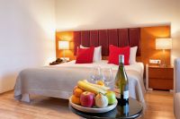 Doppelzimmer im Lopota Lake Resort & Spa